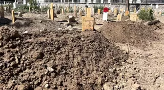 Konya'da Yangında Hayatını Kaybeden İki Kardeş Son Yolculuğuna Uğurlandı