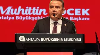 Kumluca'da Yeni Atatürk Stadyumu Açıldı