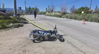 Kütahya'da Motosiklet Kazası: Genç Ağır Yaralandı