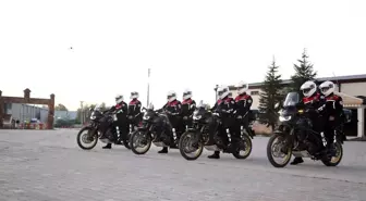 Kütahya'da Motosikletli Polislerden Başarılı Operasyonlar