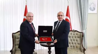 Bakan Yaşar Güler Kuzey Kıbrıs'ta Büyükelçilik ve Askeri Ataşeliği Ziyaret Etti