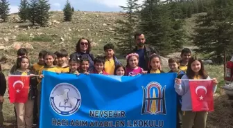 İlkokul Öğrencileri Fidan Dikme Etkinliği Düzenledi