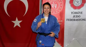Seher Öztürk, 13 Yıl Sonra Yeniden Judoya Dönerek Şampiyon Oldu