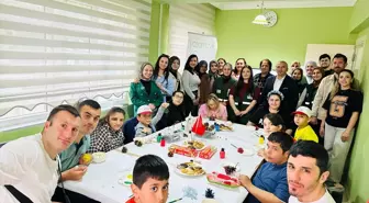Özel Gereksinimli Çocuklar 23 Nisan'ı Yeşilay Tokat'ta Kutladı