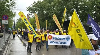 1 Mayıs Emek ve Dayanışma Günü Etkinlikleri Türkiye'nin Farklı Şehirlerinde Kutlandı