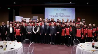 Samsun'da akredite olan İHH arama kurtarma ekibi için bröve takma töreni düzenlendi