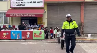 Bafra'da Anaokulu Öğrencilerine Trafik Eğitimi