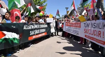 Siverek'te Kadın ve Çocuklardan Gazze'ye Destek Eylemi
