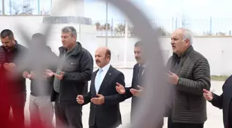 Şarkışla Belediye Başkan Gültekin, Garnizon Şehitliği'ni ziyaret etti