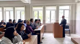 Başkan Gültekin, Öğrencilerle Tecrübe Paylaşımında Bulundu