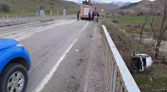 Sivas'ta Trafik Kazası: 2 Yaralı