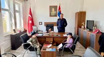 Çocuklar Jandarmayı Ziyaret Etti