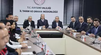 Hulusi Akar: Terörsüz, Büyük ve Güçlü Türkiye İçin Çalışmalara Devam