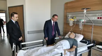 Vali Soytürk'ten Yaralı Polis Memuruna Ziyaret