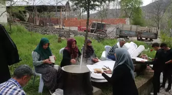 Tokat'ın Turhal İlçesinde 60 Yıldır Geleneksel Şükür Duası