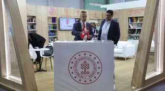 Tunus Uluslararası Kitap Fuarı'ndaki Türkiye Ulusal Standı'nda Türkiye'nin projeleri tanıtıldı