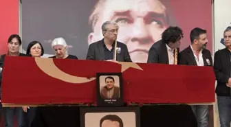 Türk Halk Müziği Sanatçısı Yavuz Top Hayatını Kaybetti