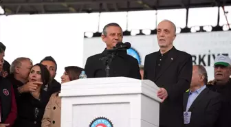 1 Mayıs Emek ve Dayanışma Günü İstanbul'da Kutlandı