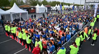 20. İstanbul Yarı Maratonu Başladı