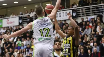 Yukatel Merkezefendi, Fenerbahçe'yi Mağlup Etti