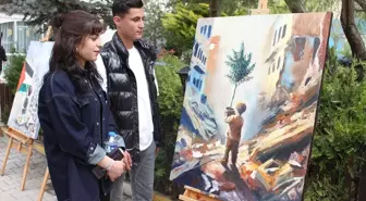 Van'da 'Filistin'de Çocuk Olmak' Sergisi Açıldı