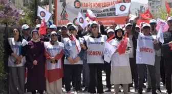 Van'da İşten Çıkarılan İşçiler 1 Mayıs'ta Eylem Yaptı