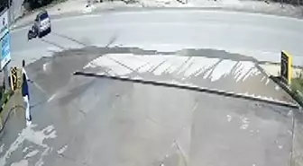 Konya'da Motosiklet ile Otomobil Çarpıştı: 2 Yaralı