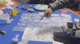 İstanbul'da Kıraathaneye Yapılan Kumarda Uyuşturucu Baskını