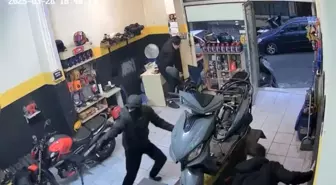 Beyoğlu'nda Motosiklet Tamirhanesine Silahlı Saldırı