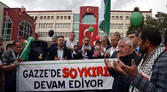 Erciş'te Filistin Soykırımına Dikkat Çeken Yürüyüş Düzenlendi