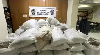 Kayseri'de 1 Ton 102 Kilo Kaçak Tütün Ele Geçirildi