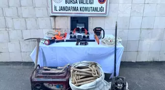 Bursa'da Kaçak Kazı Yapan Dört Kişi Suçüstü Yakalandı