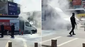 CHP seçim aracı kent merkezinde alevlere teslim oldu