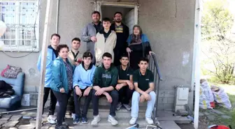 Erzincan'da Öğrenciler İhtiyaç Sahibi Ailelere Destek Oluyor