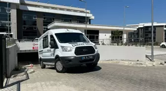 Eski TBMM Başkanvekili Fehmi Işıklar'ın Eşinin Cenazesi Adli Tıp Kurumu'ndan Alındı
