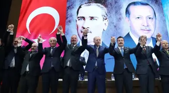 İYİ Parti'den istifa eden iki belediye başkanı AK Parti'ye katıldı