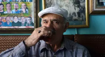 Sivas'ta Nostaljik Çay Ocağı: 2 Bin Fotoğrafla Geçmişe Yolculuk