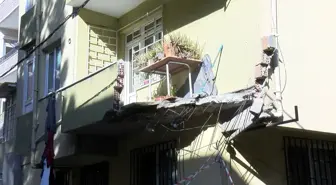 Pendik'te Balkonu Çöken Bina Boşaltıldı