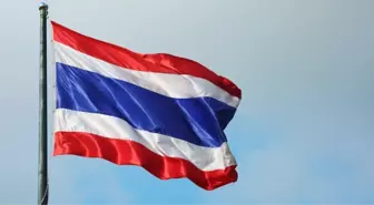 Tayland'da Bombalı Saldırılar: 17 Yaralı