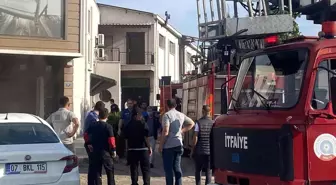 Antalya'da Mobilya Atölyesinde Yangın Korkuttu