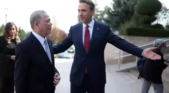 Bakan Bayraktar, Malezya Enerji ve Su Dönüşümü Bakanı Yusof ile Görüştü