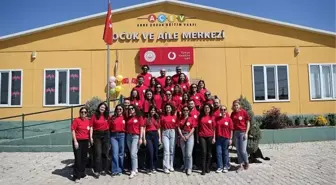 Vodafone Gönüllüleri 23 Nisan Bayramı'nda Gaziantep'te Çocuklarla Bir Araya Geldi