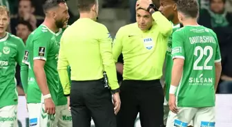 Hakemin kafasına tribünden mermi attılar
