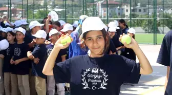 Türkiye'de 'Haydi Tenise' Projesi Başlıyor