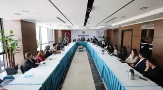 Sağlık-Sen Üyeleri Hukuki Danışmanlık İçin Buluştu