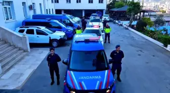 Şehit kızına ilk yaş gününde jandarmadan sürpriz