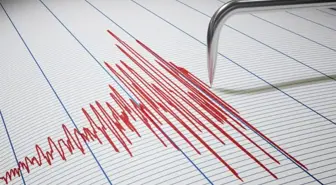 İstanbul beşik gibi sallanıyor! 4.9 büyüklüğünde bir deprem daha