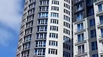 İstanbul'da 6,2 Büyüklüğünde Deprem: Esenyurt'ta Bina Sallandı