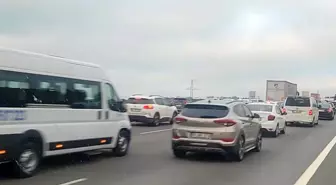 İstanbul'da Depremler Sonrası Araç Yoğunluğu Artıyor