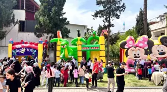 Kahramanmaraş'ta 23 Nisan Coşkusu: Çocuklar Eğlencenin Tadını Çıkarıyor